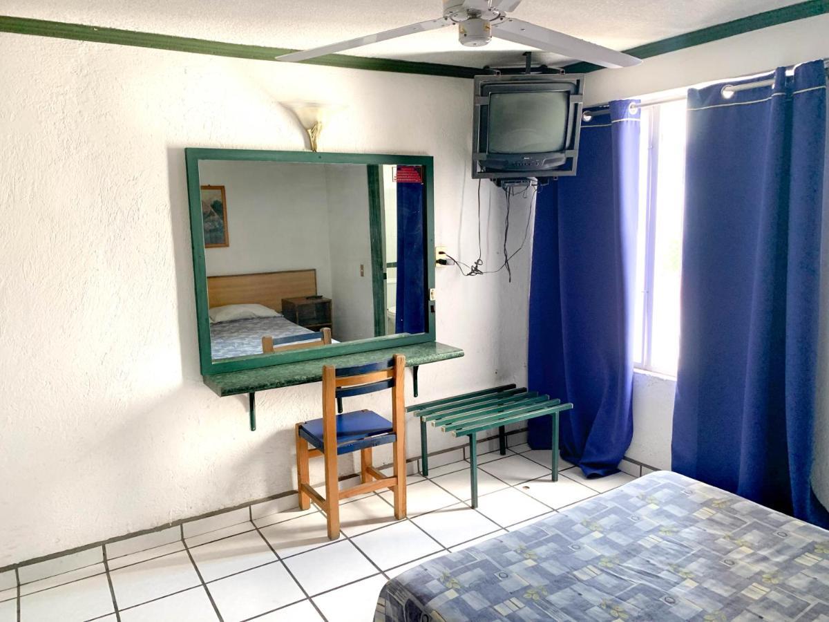 Hotel Vagabundo Plaza Del Sol Zapopan Luaran gambar