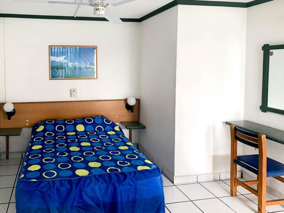 Hotel Vagabundo Plaza Del Sol Zapopan Luaran gambar